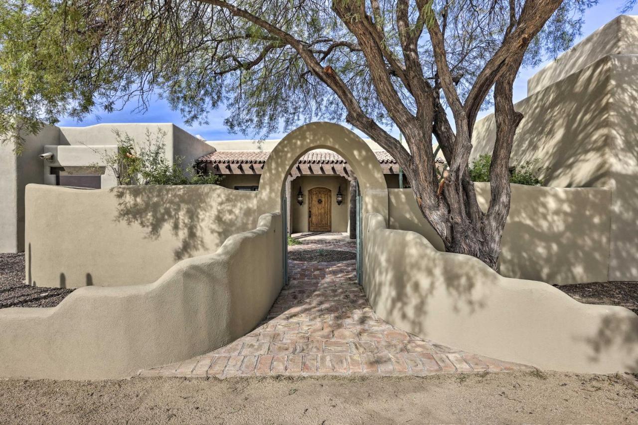 Cave Creek Oasis With Putting Green, Spa And Mtn View! Exterior photo