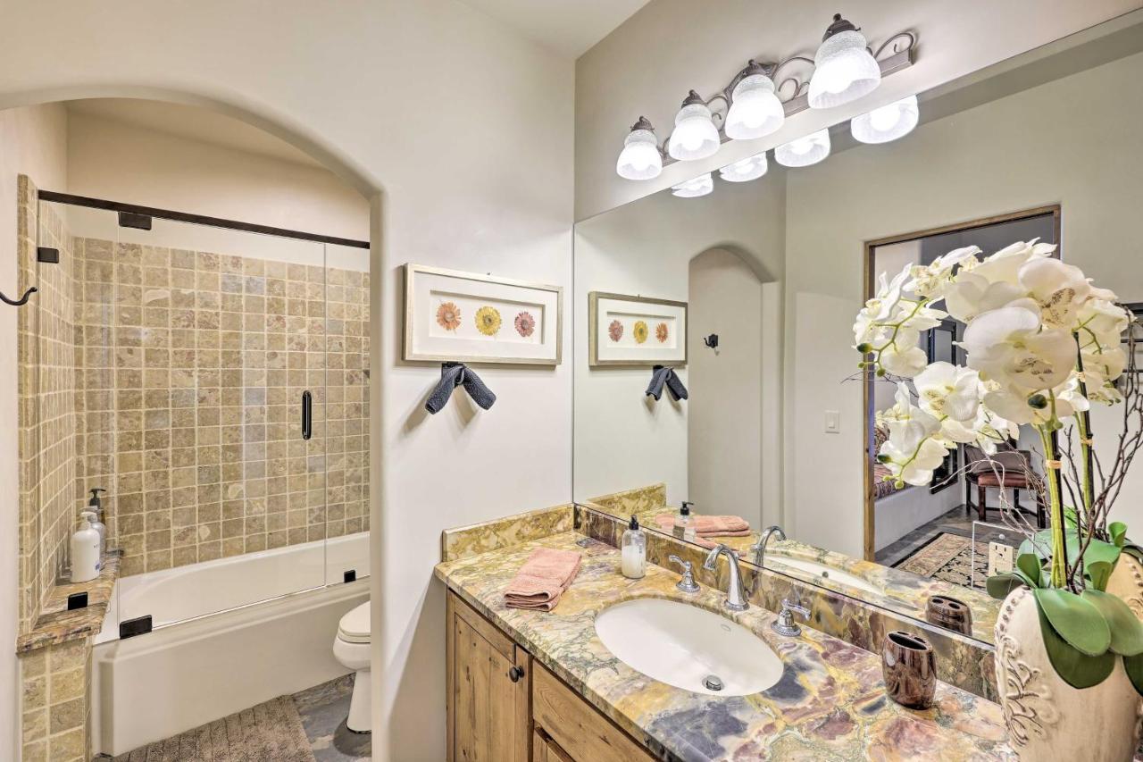 Cave Creek Oasis With Putting Green, Spa And Mtn View! Exterior photo